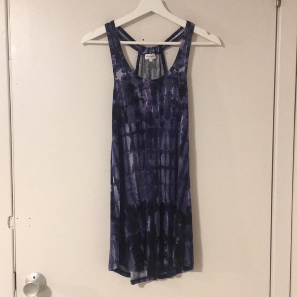🌼4/20 DEAL🌼 Long blue camisole - Picture 2 of 4